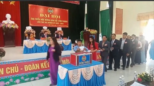 z4181422079187_453e08fac43b78106b91d8a41ef5bcca.jpg