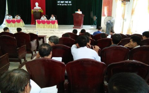 HĐND xã Cẩm Thành tổ chức kỳ họp thứ 5 khóa XX, nhiệm kỳ 2016 -2021